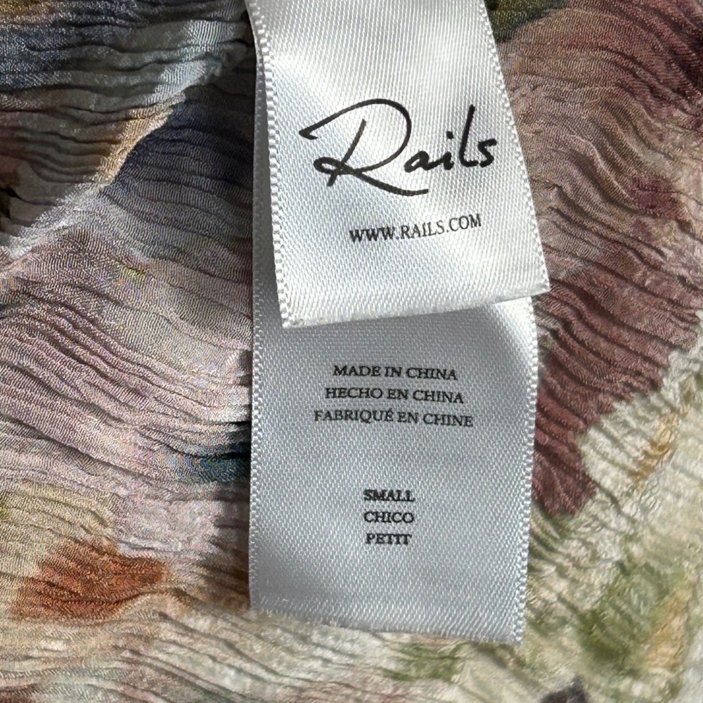 Rails Floral Top Small Paris Painted Floral V-Neck Crinkle Ruffle Sleeve - Picture 7 of 8